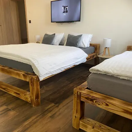 Kuga Appartement *